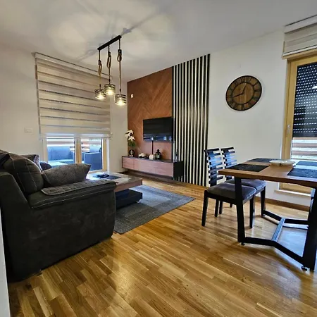Zaxtef Wellness&spa U Ceni Apartment *